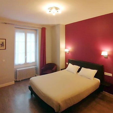 Hotel Le Dormeux Mehun-sur-Yevre エクステリア 写真